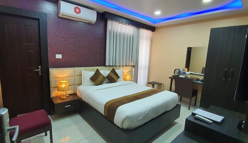 Deluxe Single Room