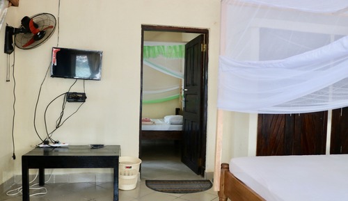 Room, Multiple Bedrooms, Smoking, Private Pool