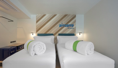 Room, 2 Twin Beds (COSI)