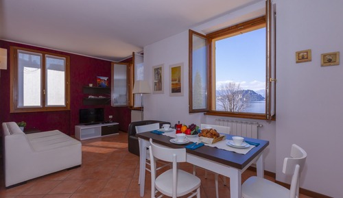 Family Apartment, 1 Bedroom (Fontana Del Lago Apt. 12)