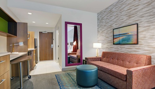 Studio Suite, 2 Queen Beds, Accessible (Mobility & Hearing, Roll-in Shower)