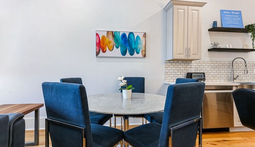 Superior Condo, 5 Bedrooms