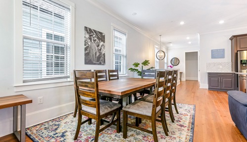 Exclusive Condo, 5 Bedrooms