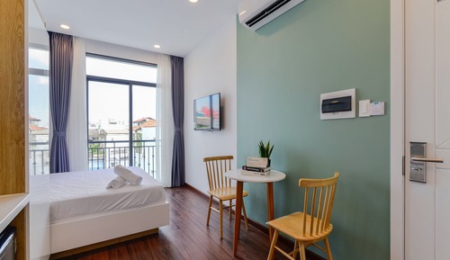 Gallery Studio, 1 Queen Bed, Non Smoking, Balcony