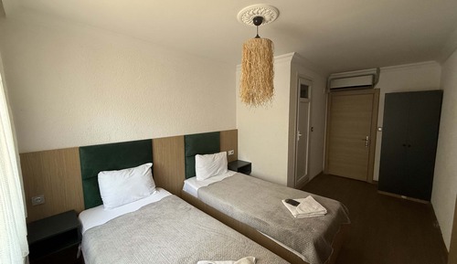 Twin-Bedded Standard Room