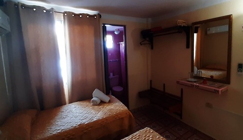 Deluxe Triple Room, Terrace, City View