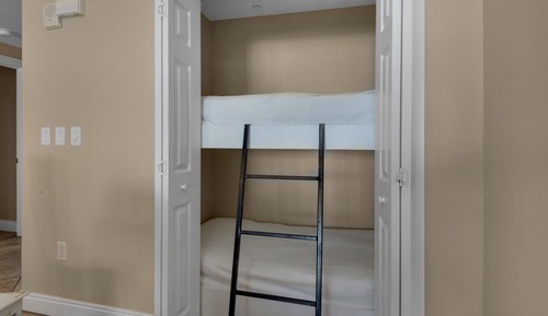 Condo, Multiple Beds, Pool Access