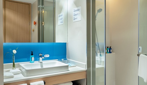 Standard Room, 2 Twin Beds (Extra Floor Space)