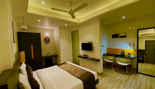 Elite Double or Twin Room, Hot Tub, City View