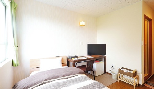 Standard Single Room (Only Shower)