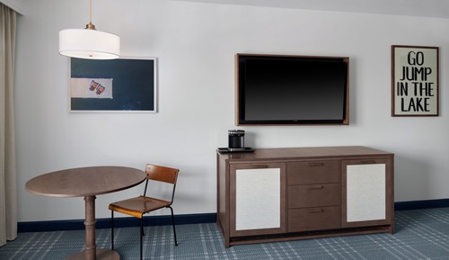 Presidential Suite, 1 King Bed, Lake View