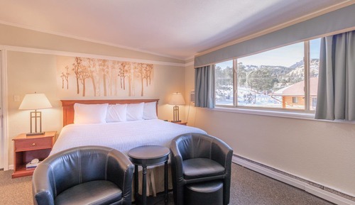 Value Room King /Queen Bed (Not on the River, NOT pet friendly)