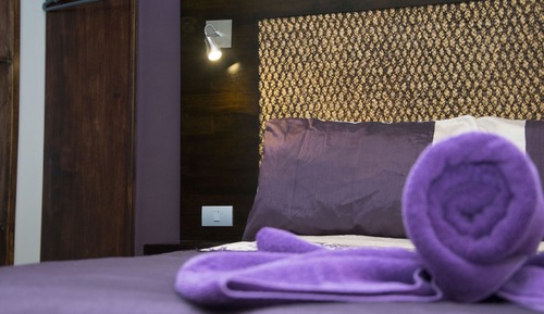 Junior Double Room, 1 Bedroom, Private Bathroom, Poolside