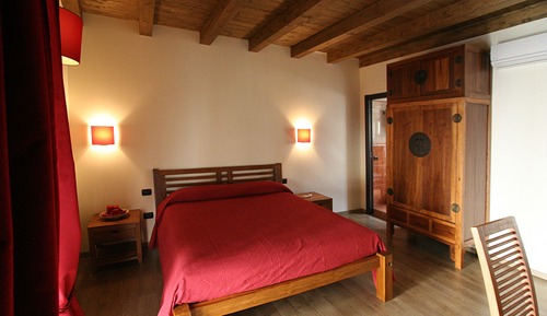 Double Room Single Use, Private Bathroom