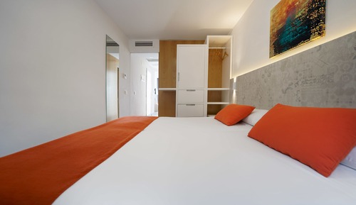 Apartment, 1 Bedroom, Pool View