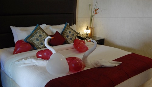 Deluxe Room, Pool View