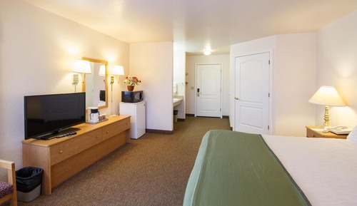 Standard Room, 1 King Bed, Non Smoking