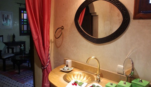 Superior Double Room, Private Bathroom (Anis)