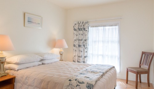 Comfort Room, 1 Bedroom, Accessible, Pool View