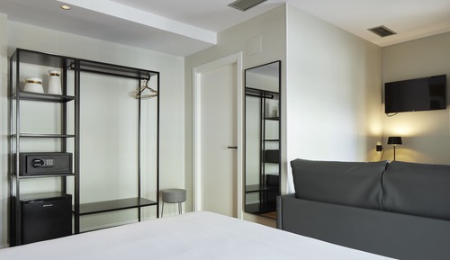 Junior Suite (2 - 4 people)