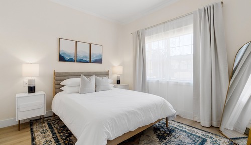 Premier Room, Courtyard View, Courtyard Area