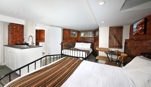 J HAMILTON GRAY  SUITE 10 (basement unit) 2 Beds, Fireplace