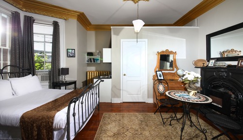 George Coles Suite 1