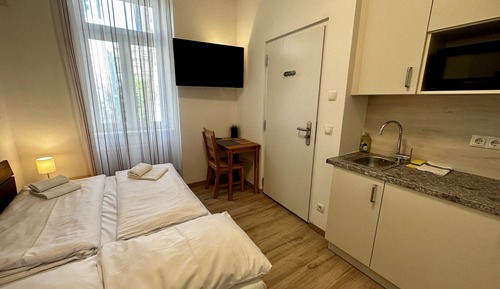 Classic Studio, Non Smoking, Kitchen