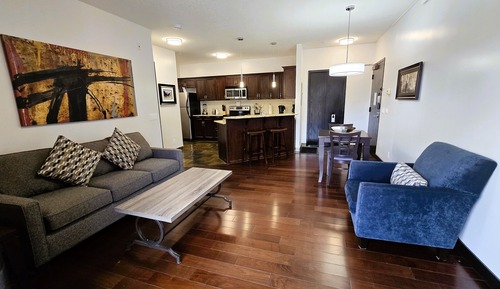 Family Condo, 2 Bedrooms, Accessible, Balcony