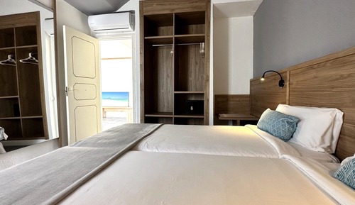 Bungalow, 1 Bedroom, Pool View (2 adults and 2 children)