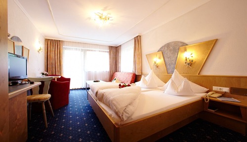 Double Room, Balcony