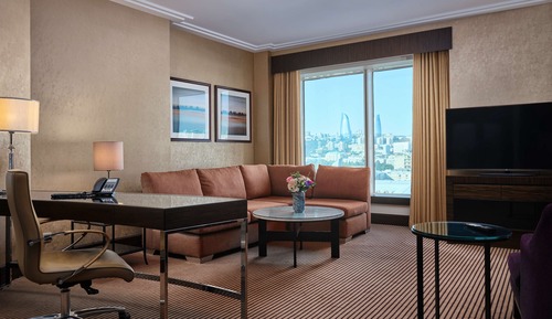 Deluxe Room, 1 King Bed