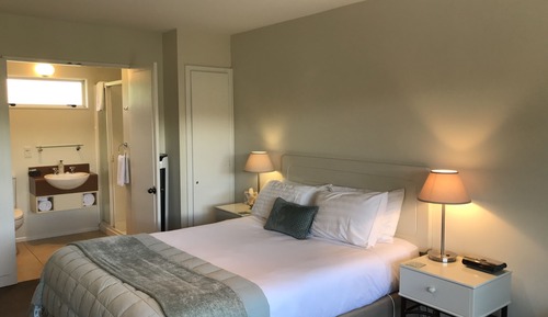 Studio, 1 Queen Bed