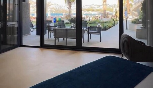 Premier Room