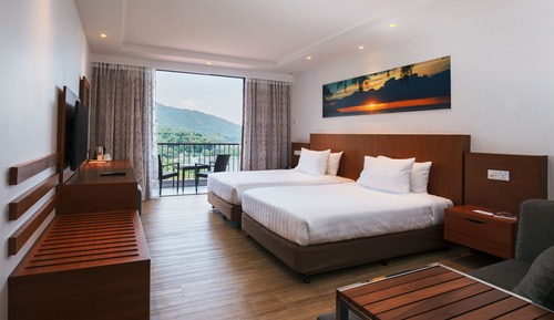 Deluxe Double Room, Partial Sea View