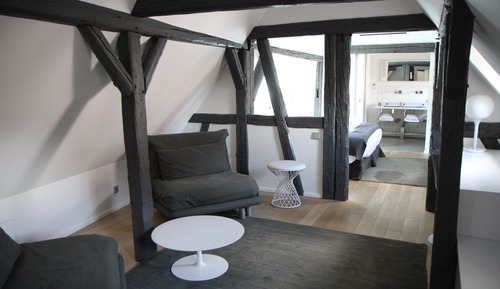 Suite (14)