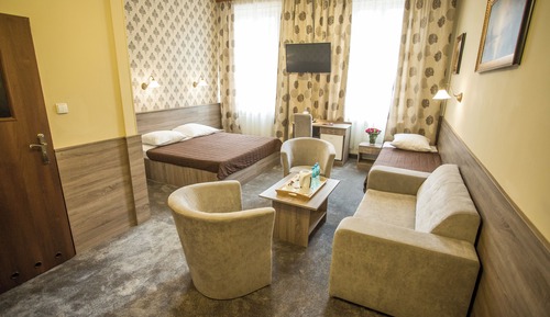 Comfort Triple Room