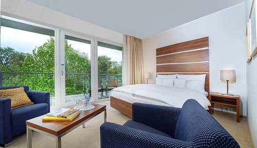 Small Double Room - Landsite