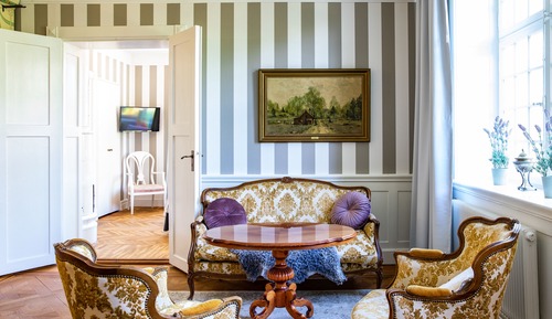 Deluxe Suite, 2 Bedrooms, Garden View