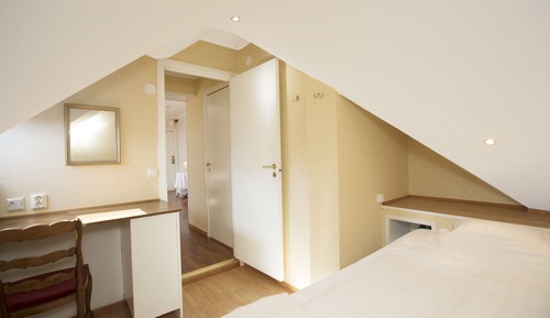 Triple Room, Garden View (Mini)