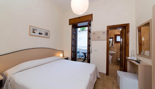 Double Room, Annex Building