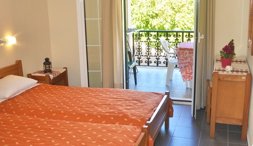 Apartment, 2 Bedrooms, Smoking, Balcony