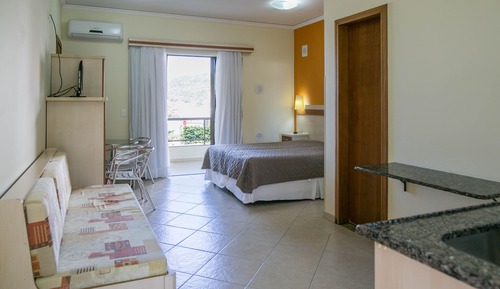 Traditional Suite
