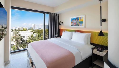 Room, 1 King Bed, Non Smoking