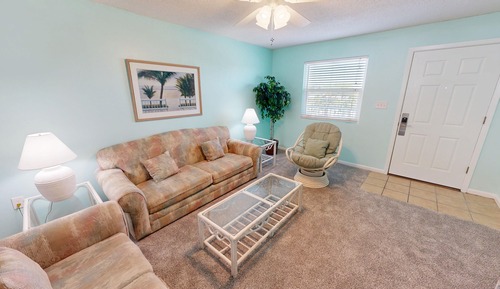 Condo, 2 Bedrooms