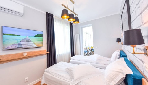 Apartment, 2 Bedrooms, Smoking, Balcony