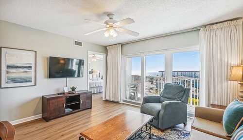 Condo, 3 Bedrooms