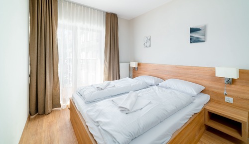 Apartment (3035)
