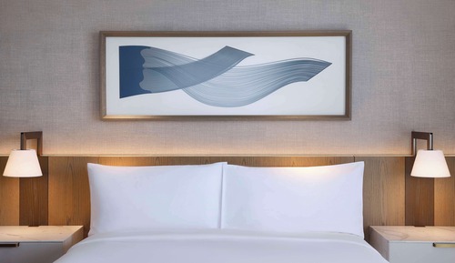 Deluxe Suite, 1 King Bed (Theme Park Access)