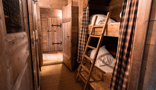 Family Suite, 2 Bedrooms, Mountain View